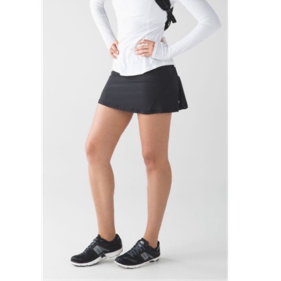 Lululemon Circuit Breaker Skirt Black Sz 4 - Picture 5 of 16
